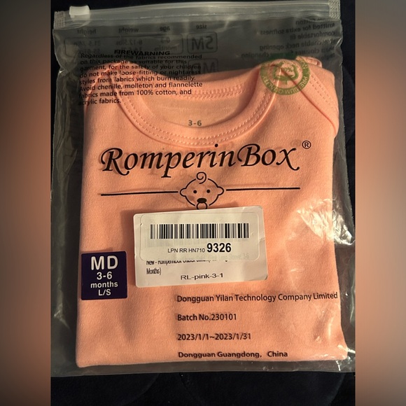 Baby Girl Bundle Jimonda Baby & Romperin Box One-Piece & Carter's Headwrap Set - Picture 6 of 9